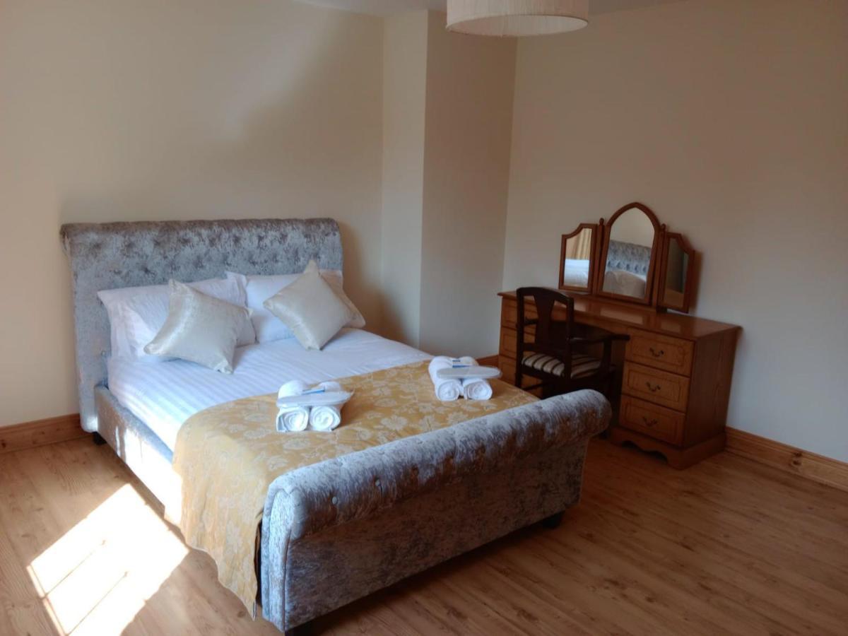 Tullynacrunat Lodge Castleblayney Ngoại thất bức ảnh