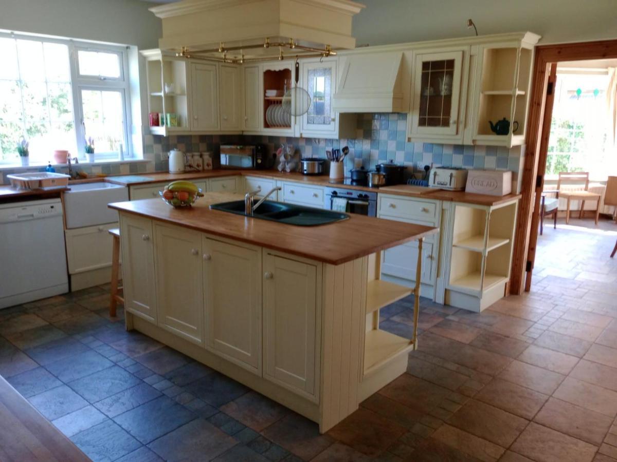 Tullynacrunat Lodge Castleblayney Ngoại thất bức ảnh