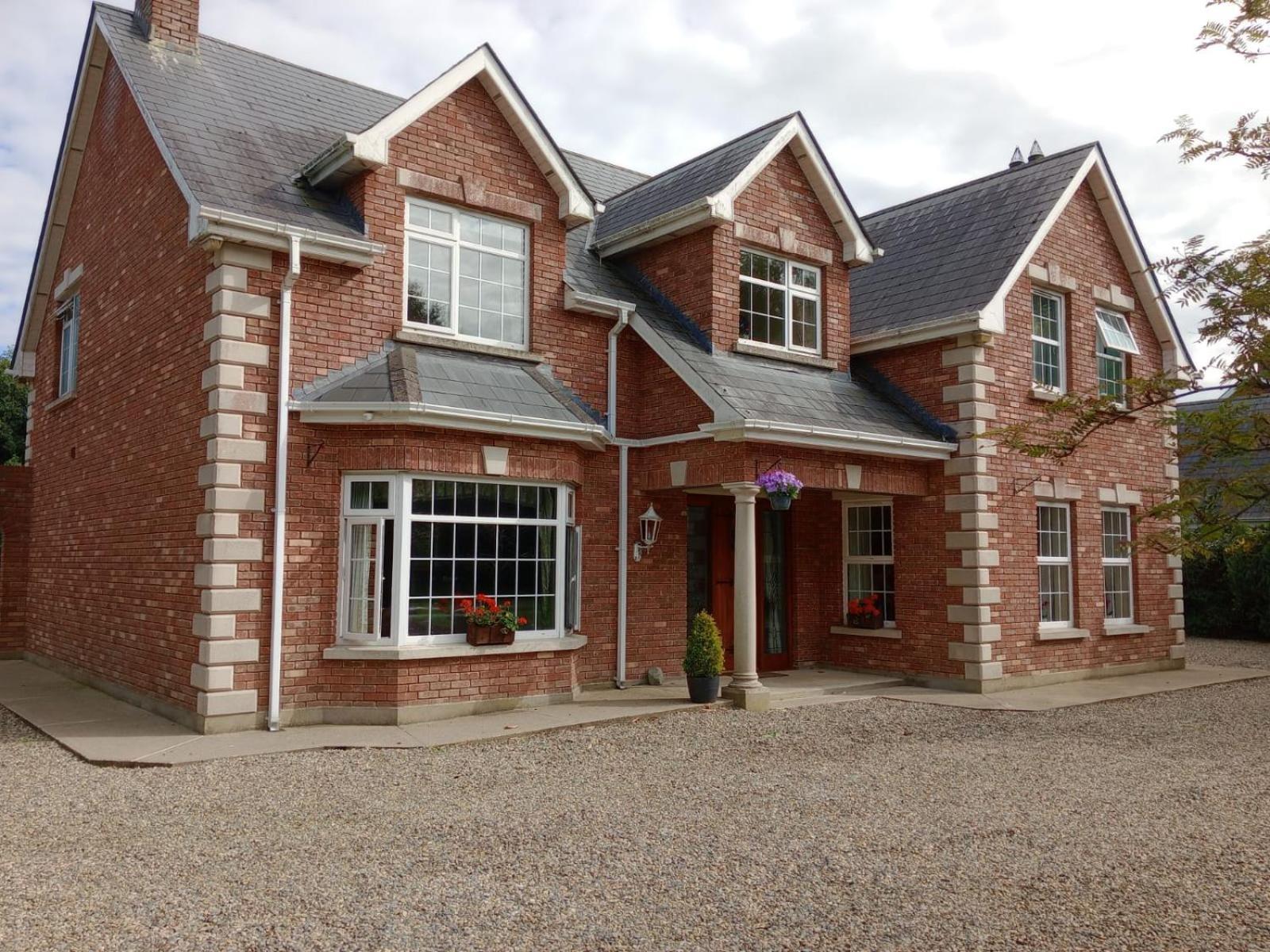 Tullynacrunat Lodge Castleblayney Ngoại thất bức ảnh